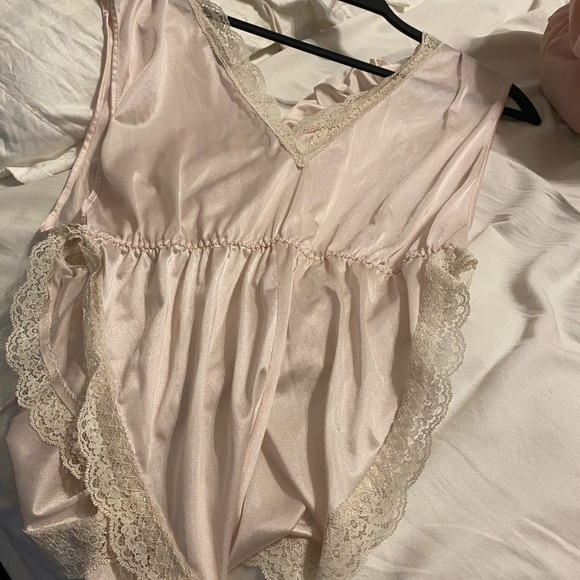 Lily of France Lingerie - Picture 6 of 7